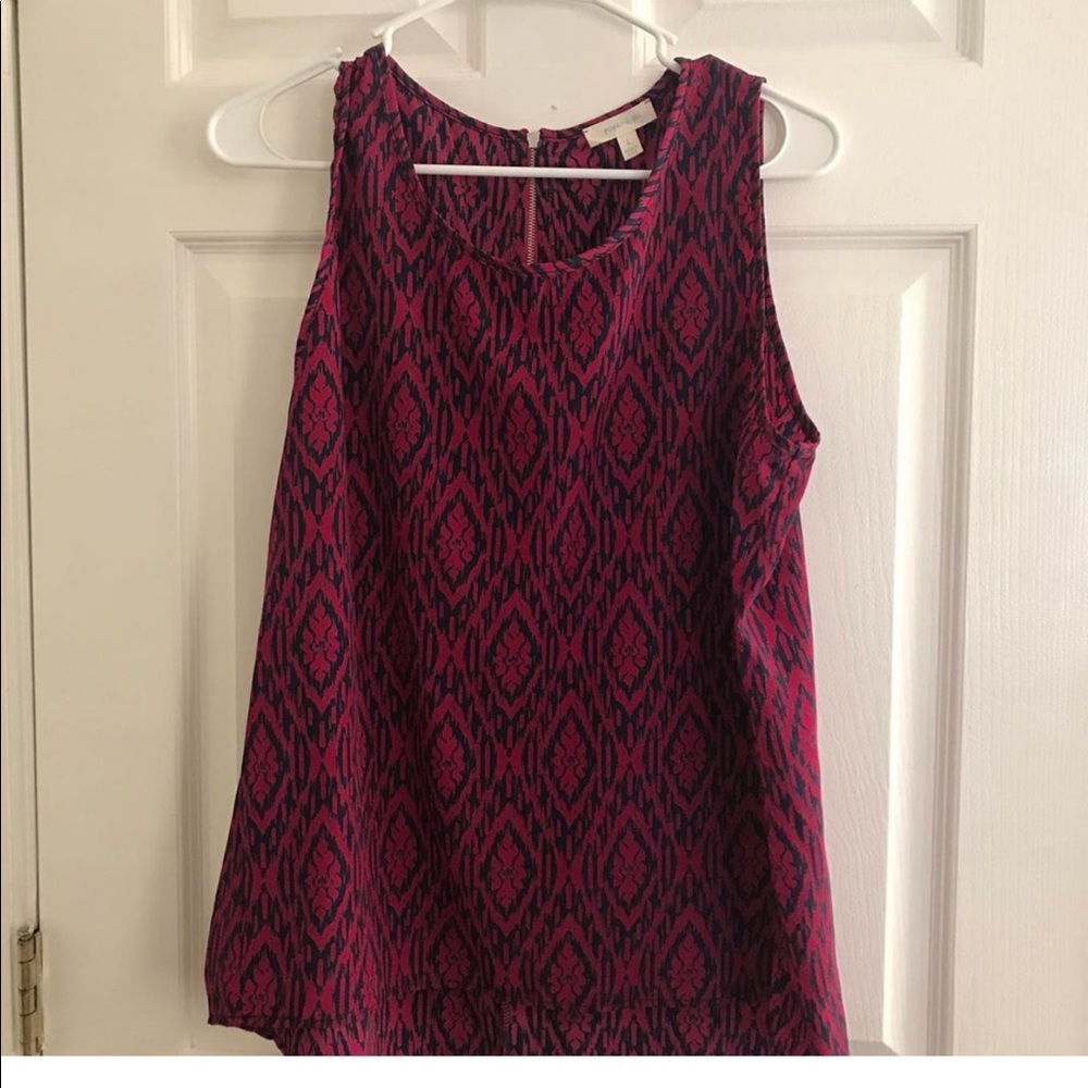 Maroon and navy tank